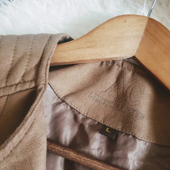 Brown Faux Suede Luxury AC Jacket (Made in Italy) - Picture 3 of 5